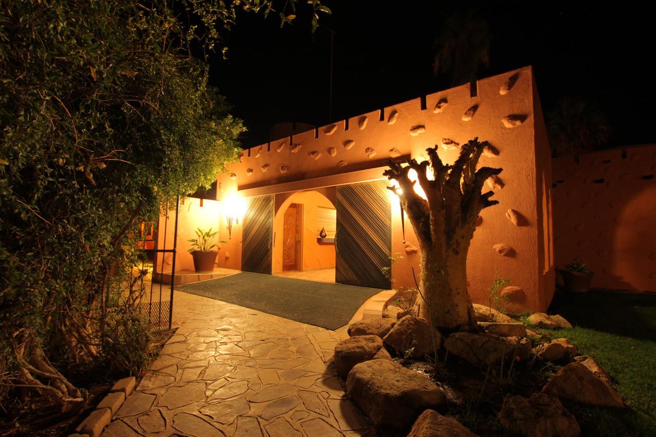 Mount Etjo Safari Lodge Kalkfeld Exteriér fotografie